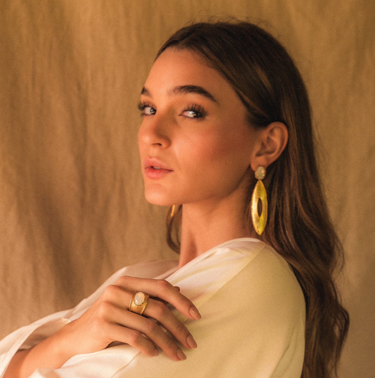 ARETES ESTELA
