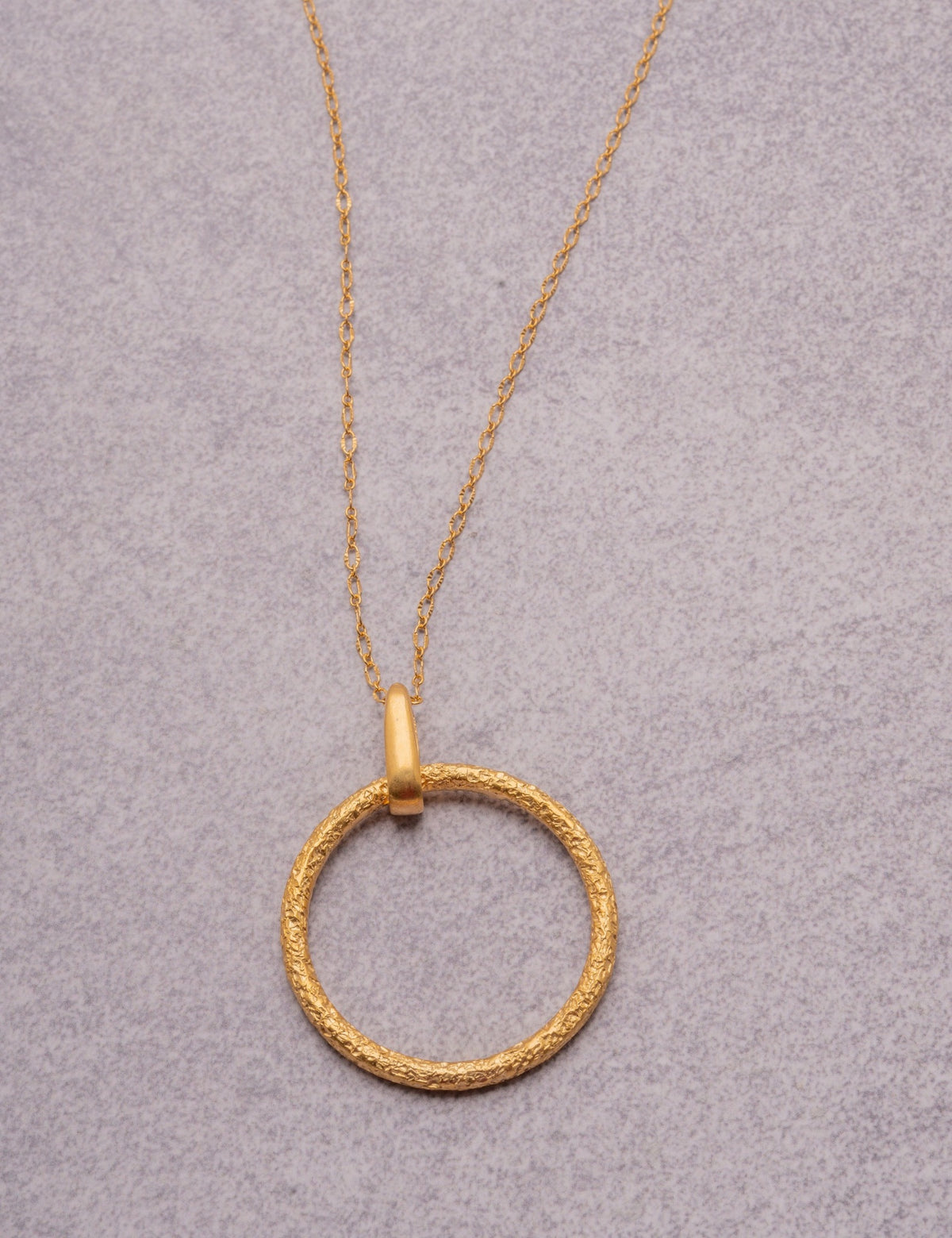 Collar Lazos Grande - Still Life